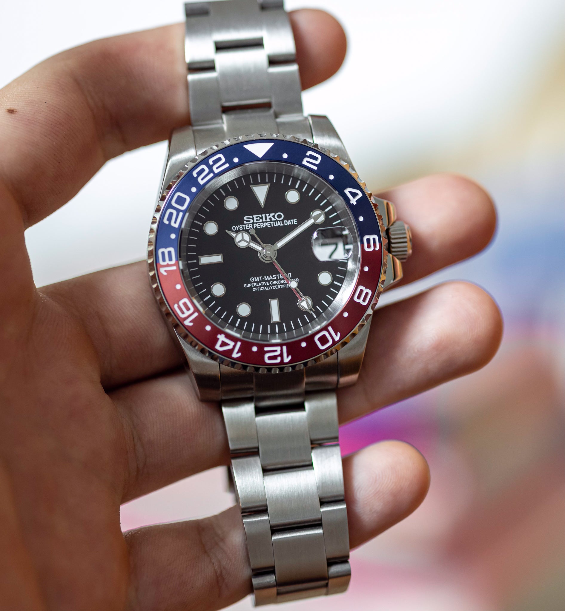 Custom Seiko Mod Modern 'GMT' Pepsi Watch