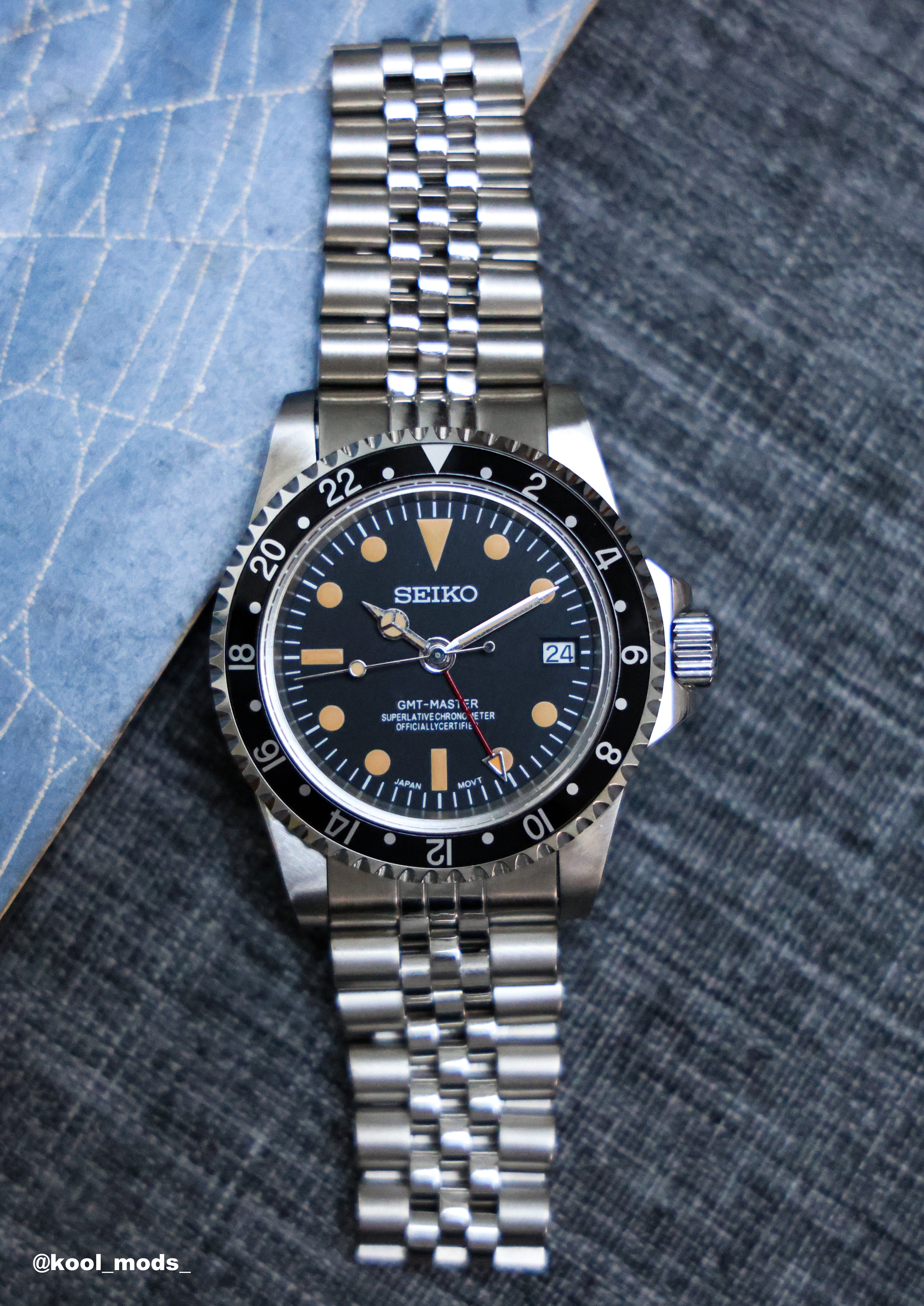 Vintage 'GMT' - Custom Mod Watch