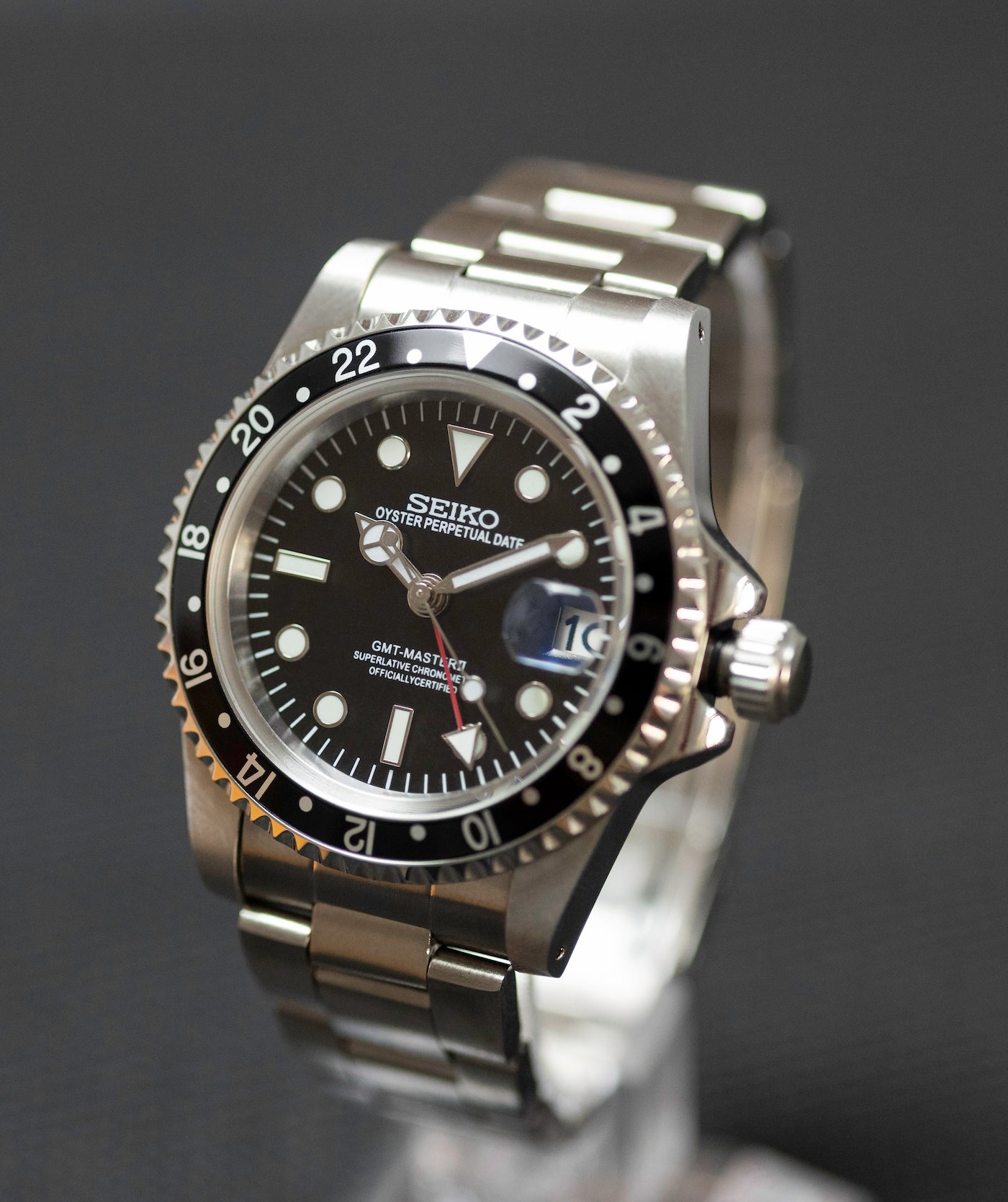 Custom Seiko Mod Vintage GMT Black Watch by Kool Mods